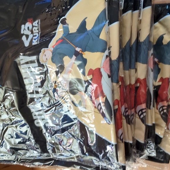 Spy x family t shirt collectible size large new in package Shirt - Picture 6 of 6